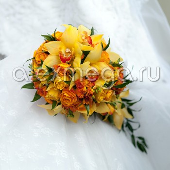Букет невесты Капля желтой орхидеи