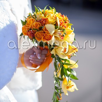 Букет невесты Капля желтой орхидеи